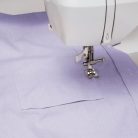 Singer_6680_Starlet_varrogep_asztallal-i324768