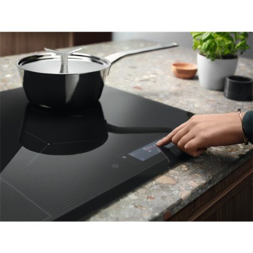 Electrolux LHR3233CK beépíthető elektromos főzőlap