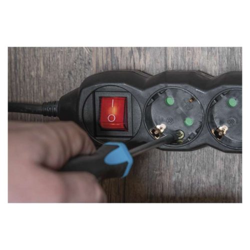 Emos_PC1321_hosszabbito_15_m_3_aljzat_kapcsolos_fekete_PVC_1_mm2-i741718