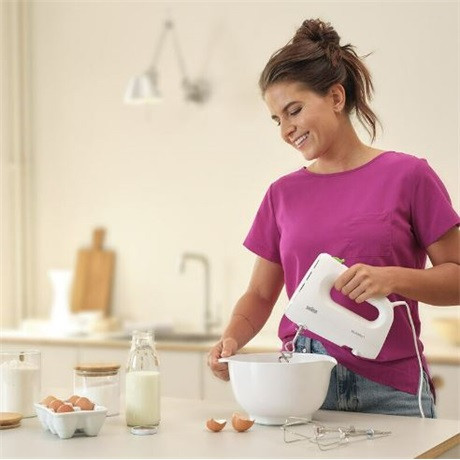 Braun_HM1110WH_kezi_mixer-i883890