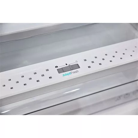 Sharp SJ-FBB04DTXWE-EU alulfagyasztós hűtőszekrény