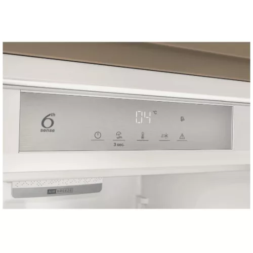 Whirlpool WHSD18A033C2 P beépíthető egyajtós hűtőszekrény