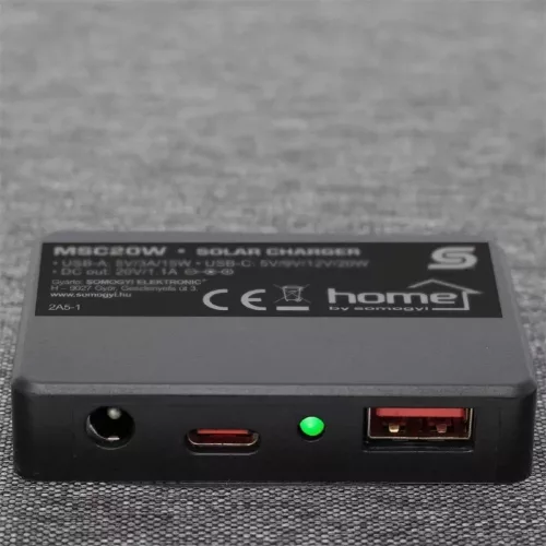Home by Somogyi MSC20W hordozható napelemes USB töltő